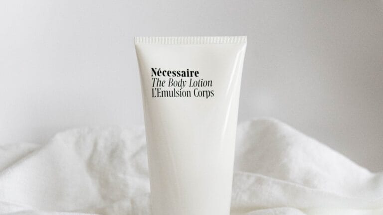 Best Night Cream for Glowing Skin: Expert Guide