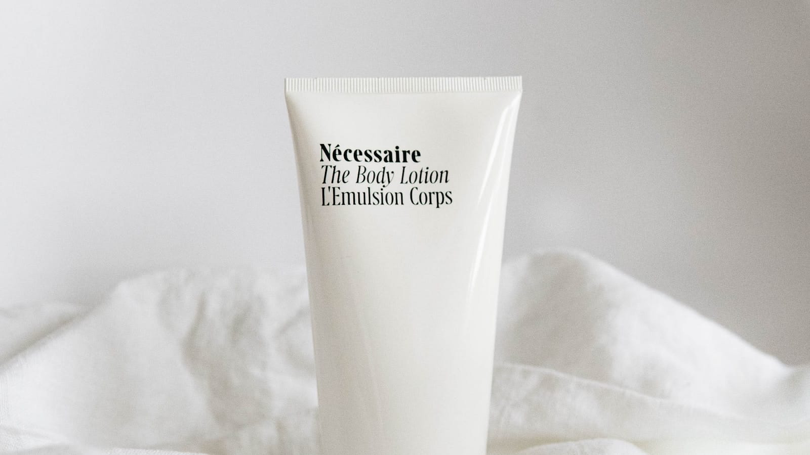 Best Night Cream for Glowing Skin: Expert Guide